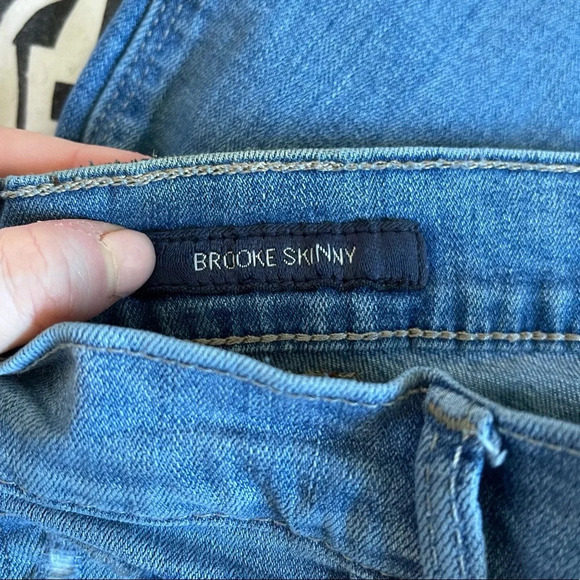 Lucky Brand Brooke Medium Wash Mid-rise Distressed Skinny Jeans 26 Women’s - Picture 13 of 15